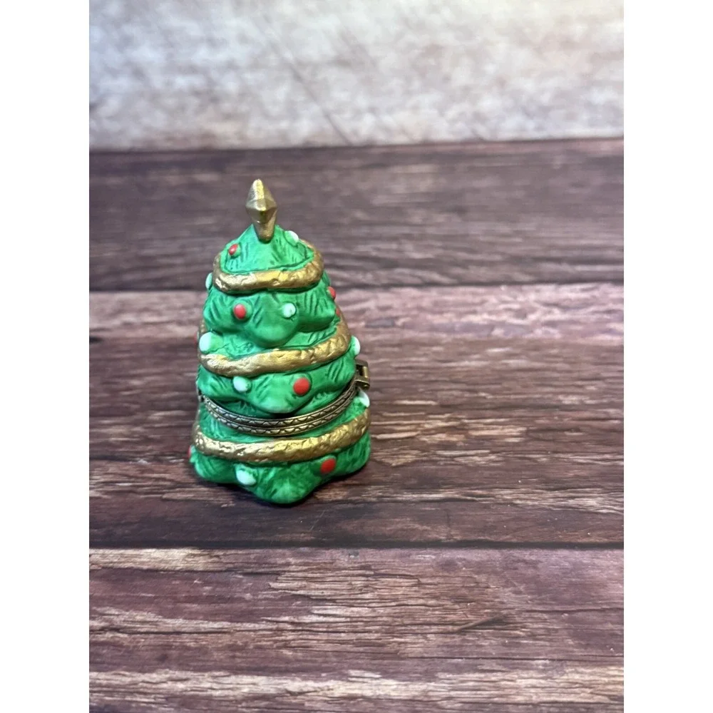 Vintage Hand Painted Ceramic Green Christmas Holiday Tree Gold Star Trinket Box